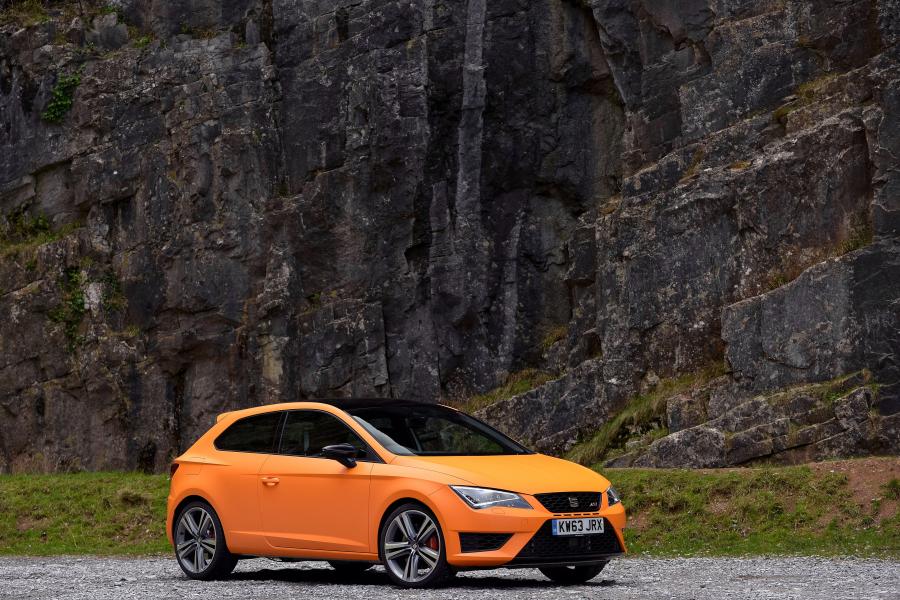  Seat Leon Cupra 2014 года  (UK) (фото 20 из 59)